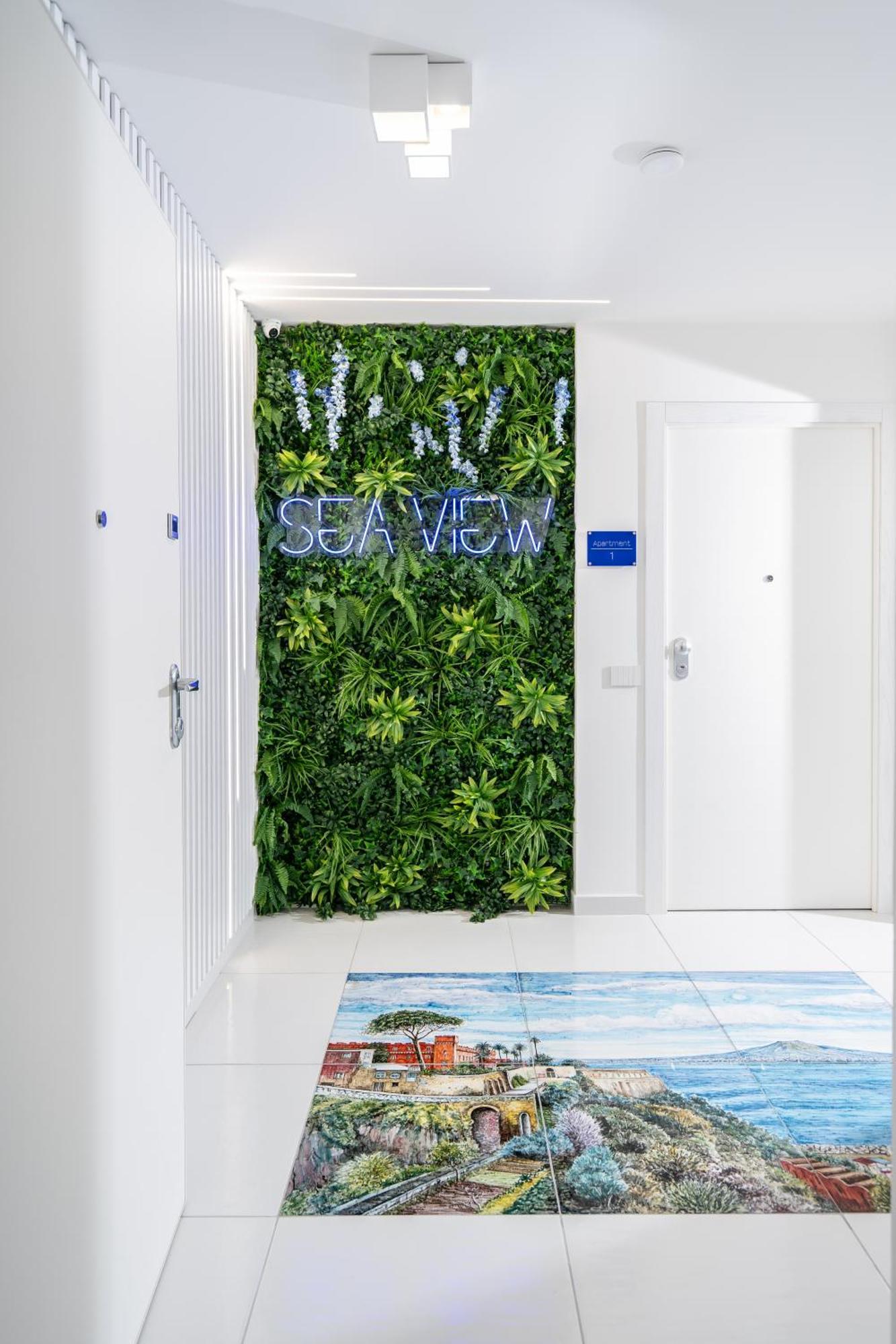 Sea View Deluxe Apartments Vico Equense Eksteriør bilde